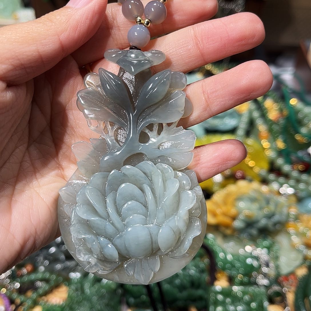 未镶嵌岫玉毛衣链