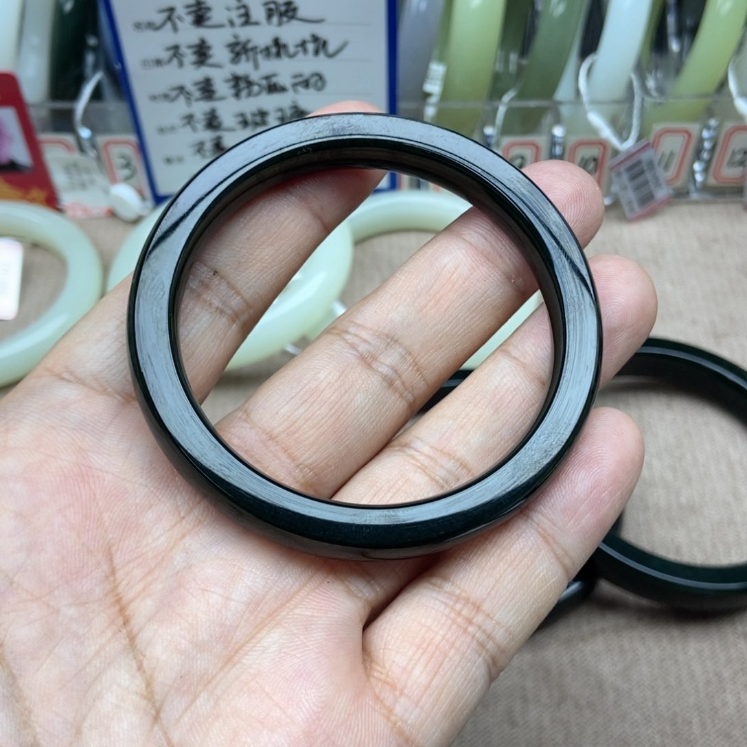 和田玉手镯未镶嵌J****L55