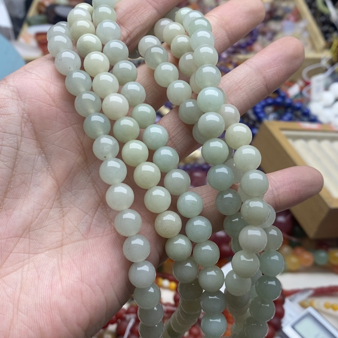 玛瑙/玉髓未镶嵌珠宝半成品一条天然8mm浅色油东岭玉A级