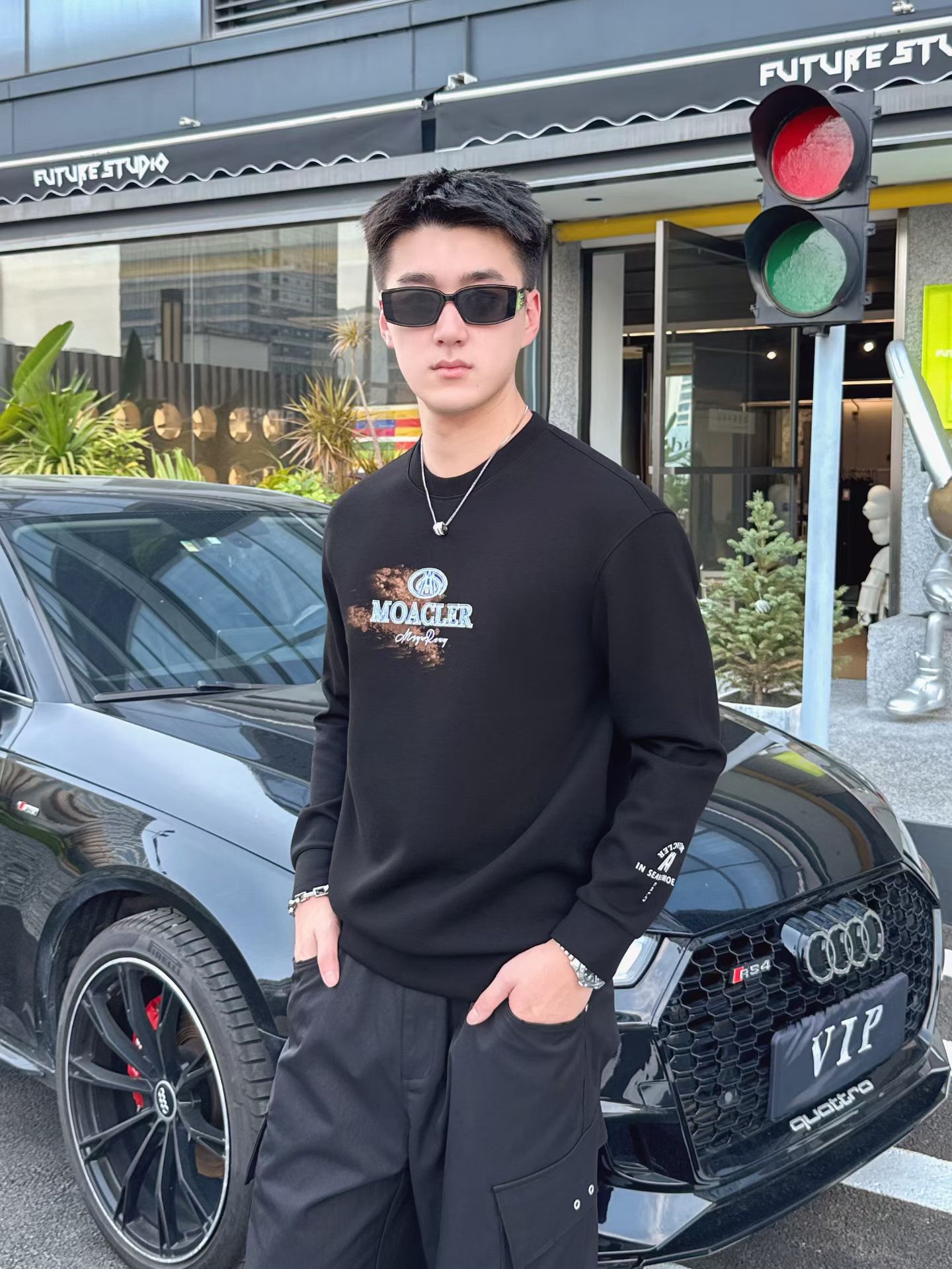 2025秋季男士时尚休闲卫衣