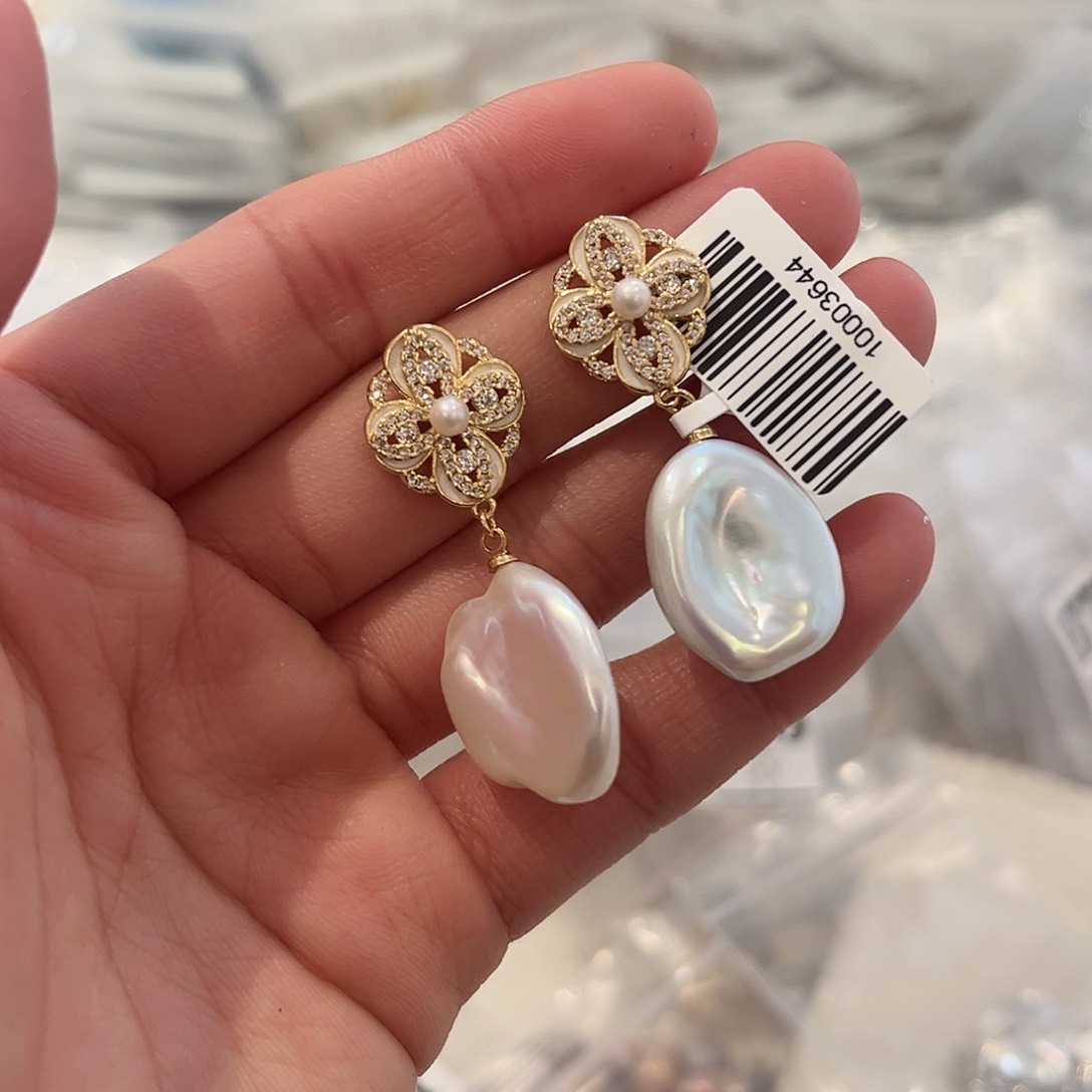 淡水珍珠耳饰合金