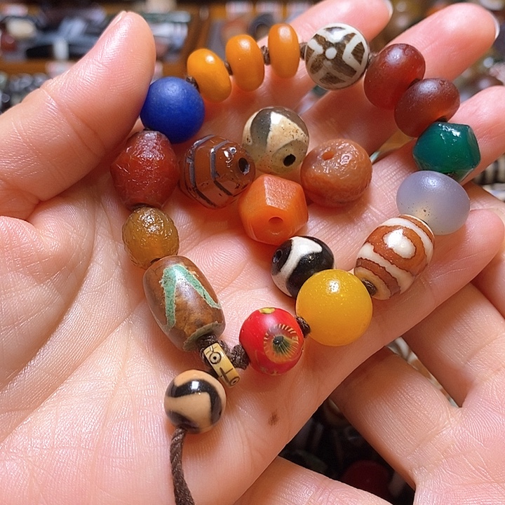 敏***）玛瑙/玉髓手串未镶嵌