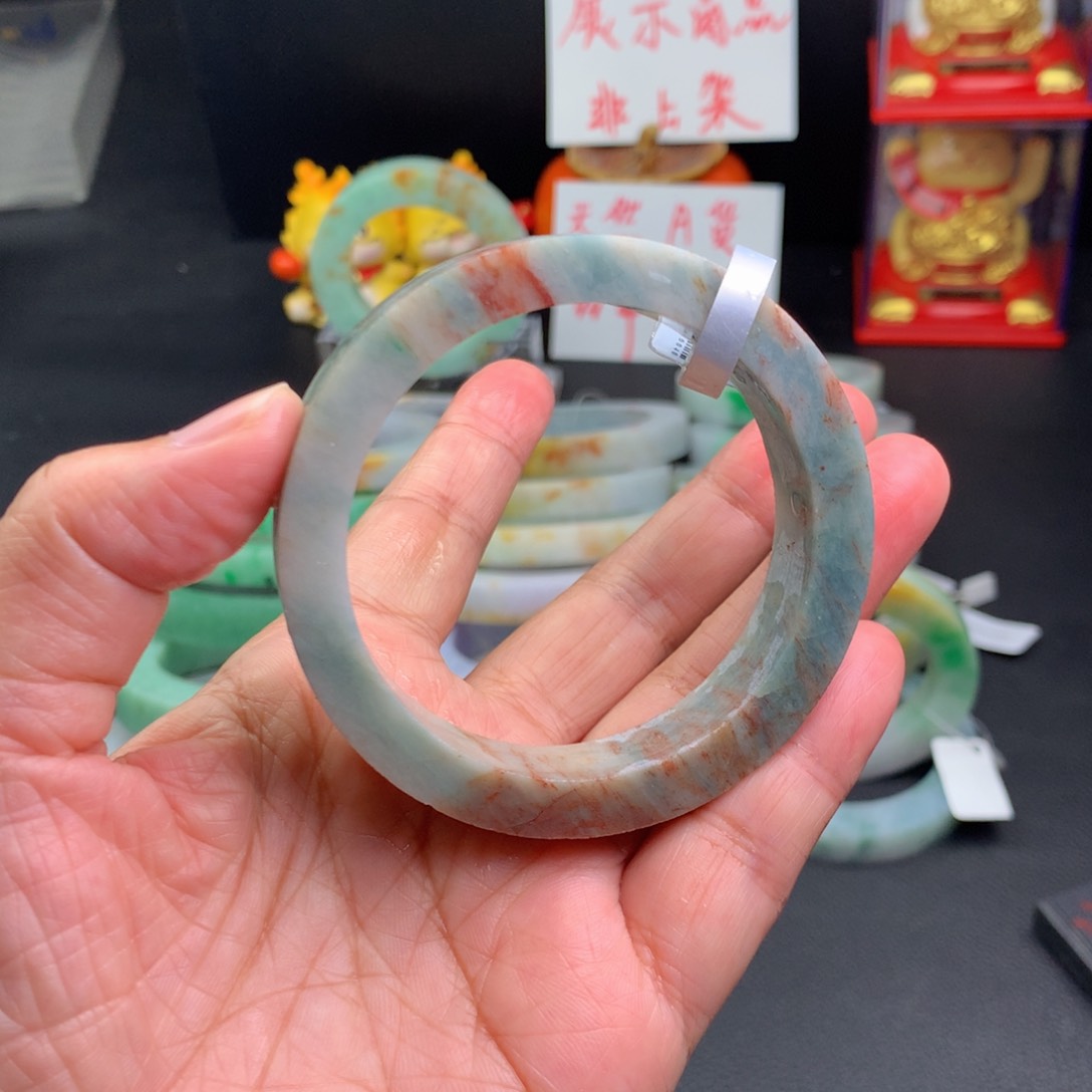定制翡翠手镯未镶嵌远***胧