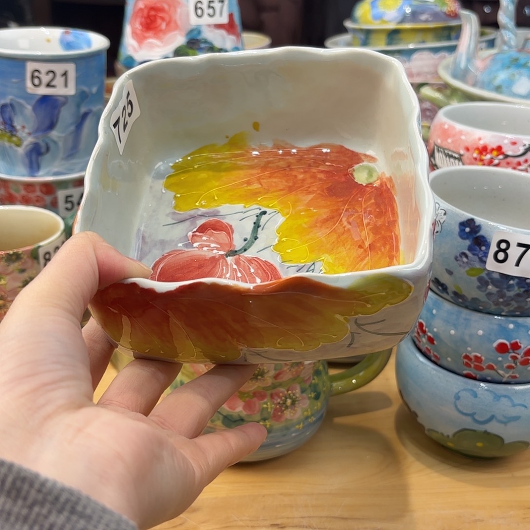 瓷片兔兔好可爱呀打