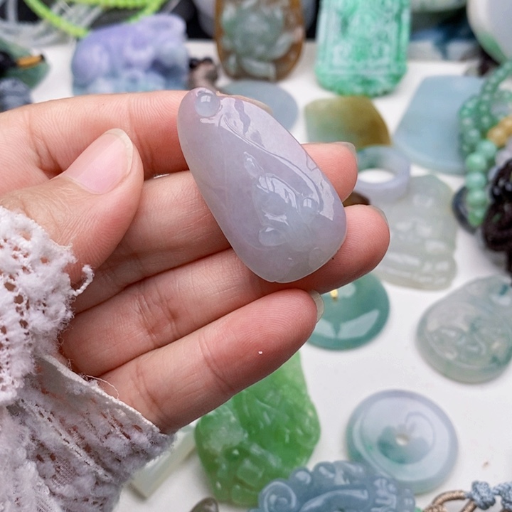 颈饰未镶嵌翡翠悟道