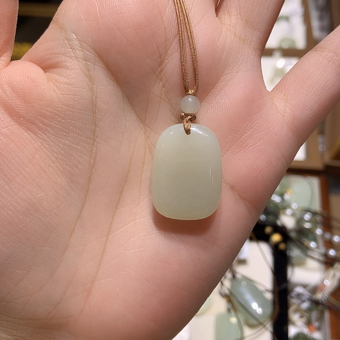 颈饰未镶嵌和田玉一***芙