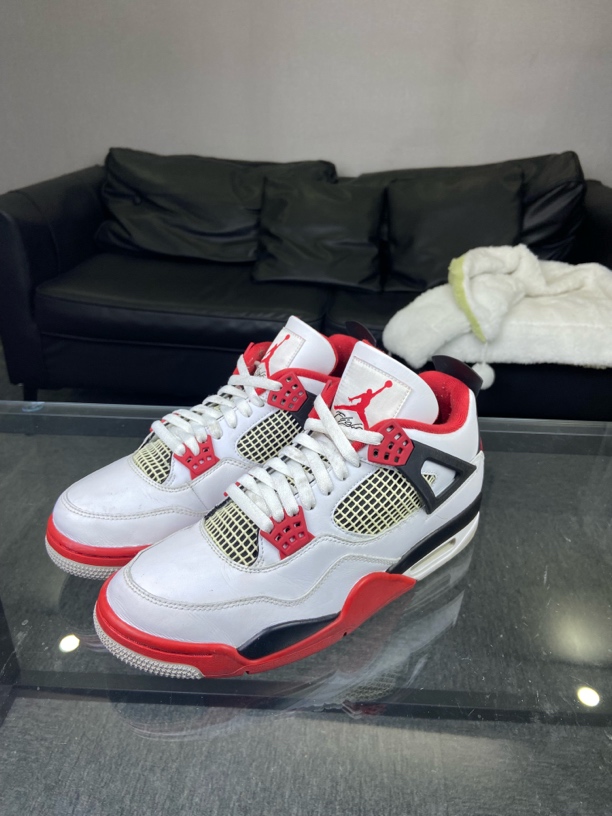 95新 NIKE/耐克 Nike休闲鞋aj4火焰红44码配盒97新中古潮流白红