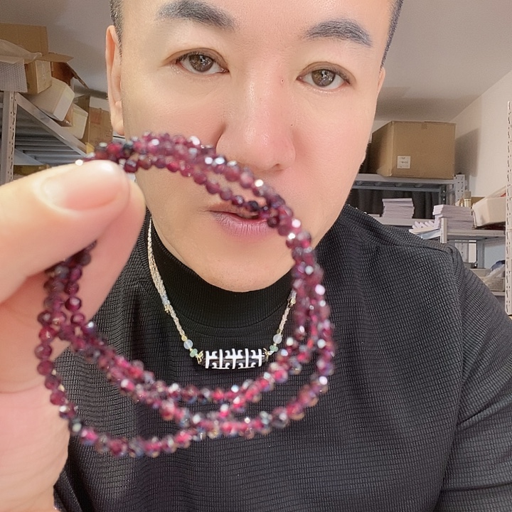 玛瑙/玉髓足铂镶嵌颈饰42