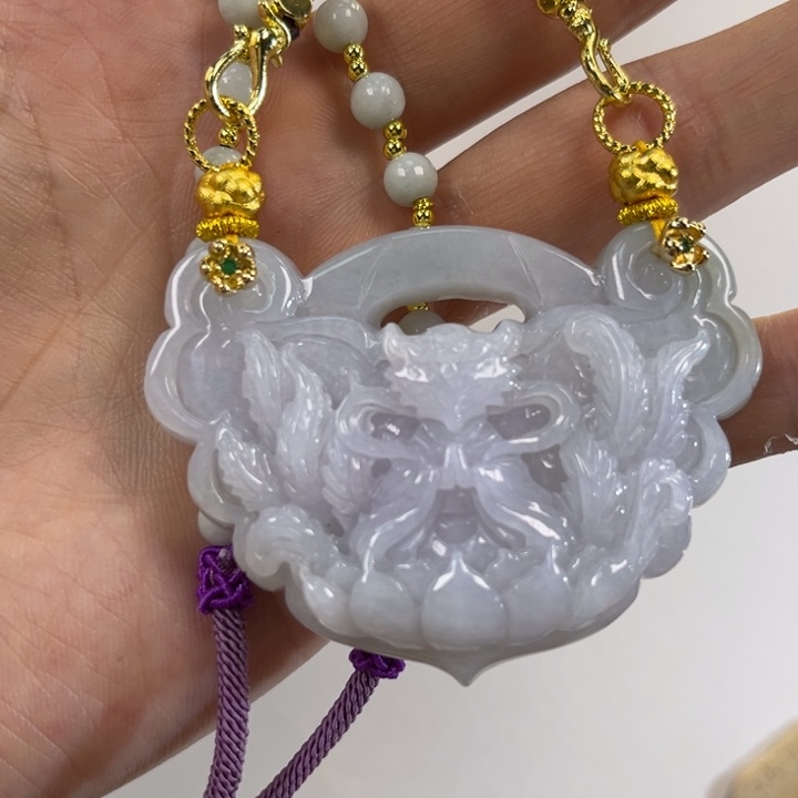 翡翠吊坠(赠链)未镶嵌代编织