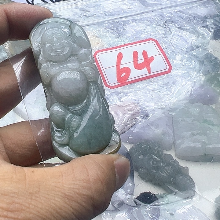 翡翠颈饰未镶嵌弓***长天然缅甸翡翠吊坠