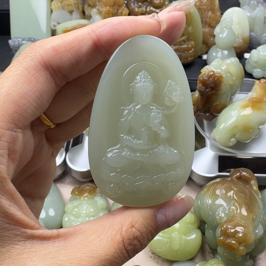 和田玉未镶嵌挂件