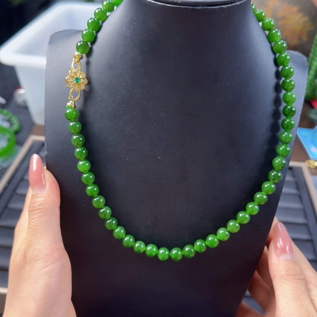 和田玉（碧玉）未镶嵌颈饰卡8