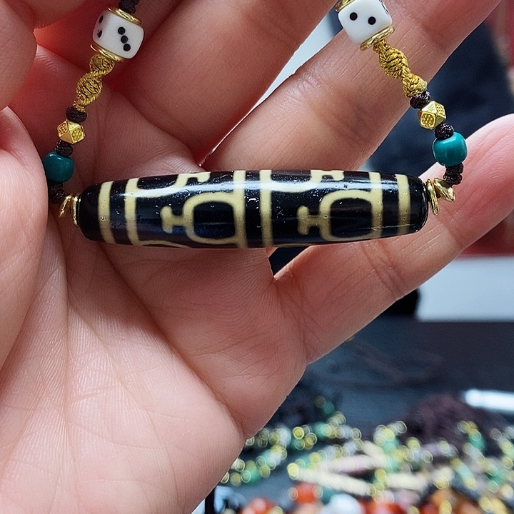 玛瑙/玉髓颈饰合金