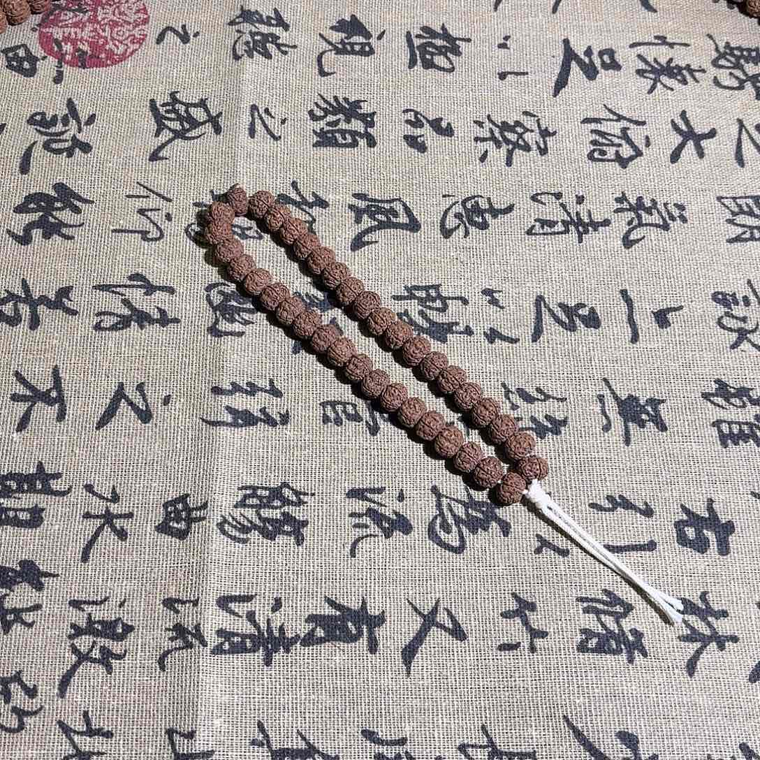 金刚菩提吊坠平细手持