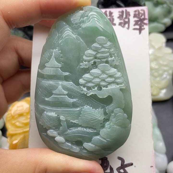 翡翠未镶嵌颈饰天然翡翠