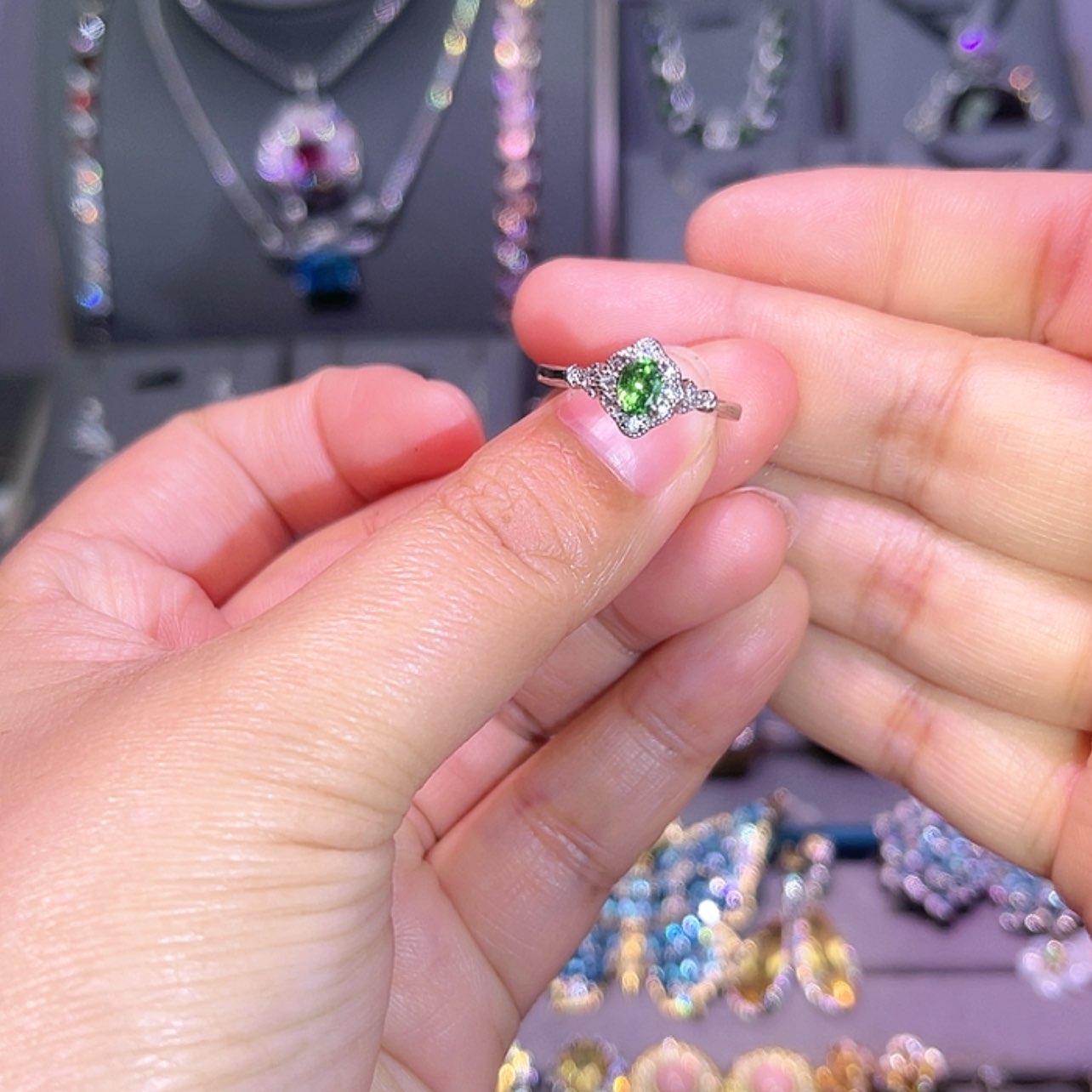 【闪购商品】石榴石（沙弗莱）戒指银S925镶嵌