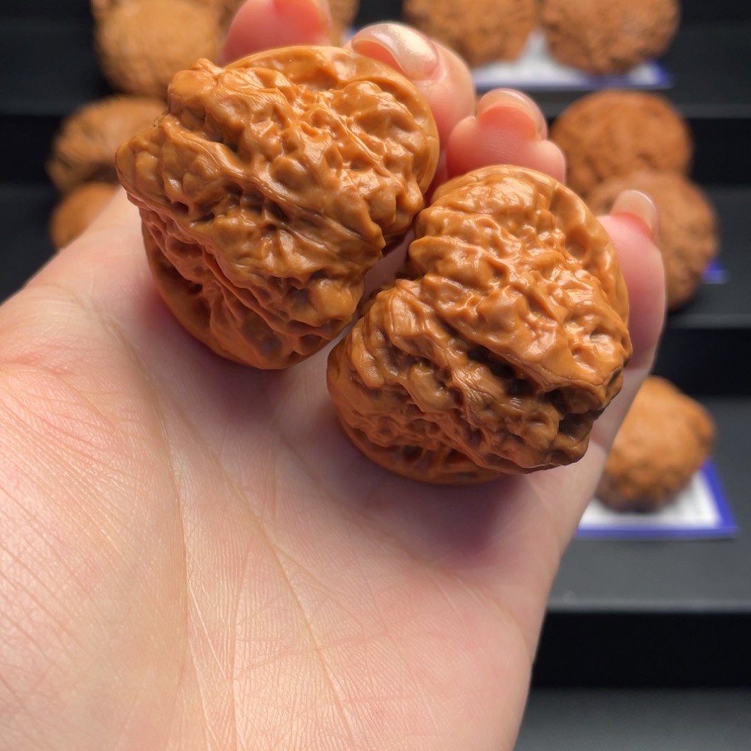 文玩核桃吊坠41蛤蟆头