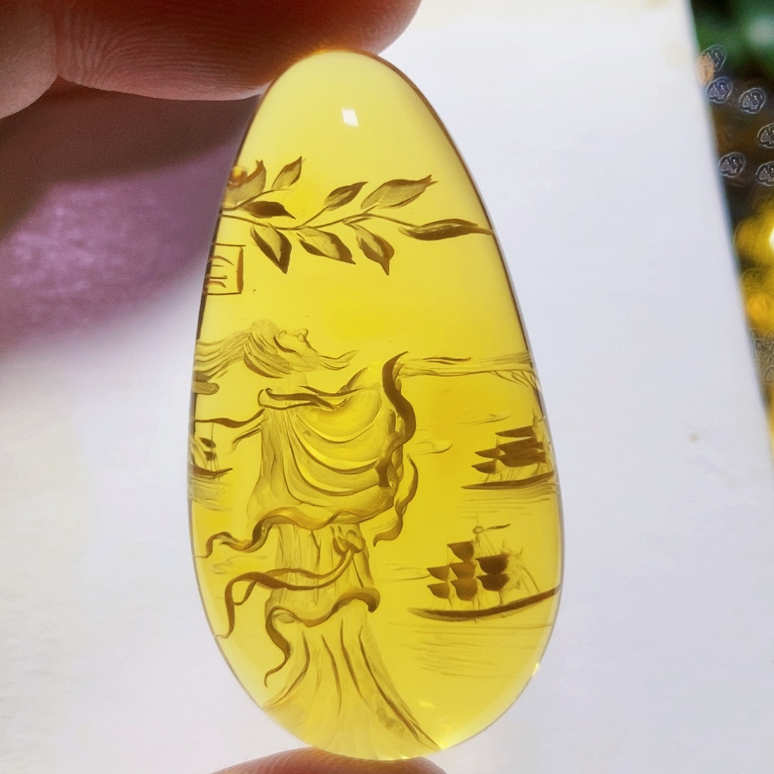 【闪购商品】金珀吊坠(不含链)未镶嵌