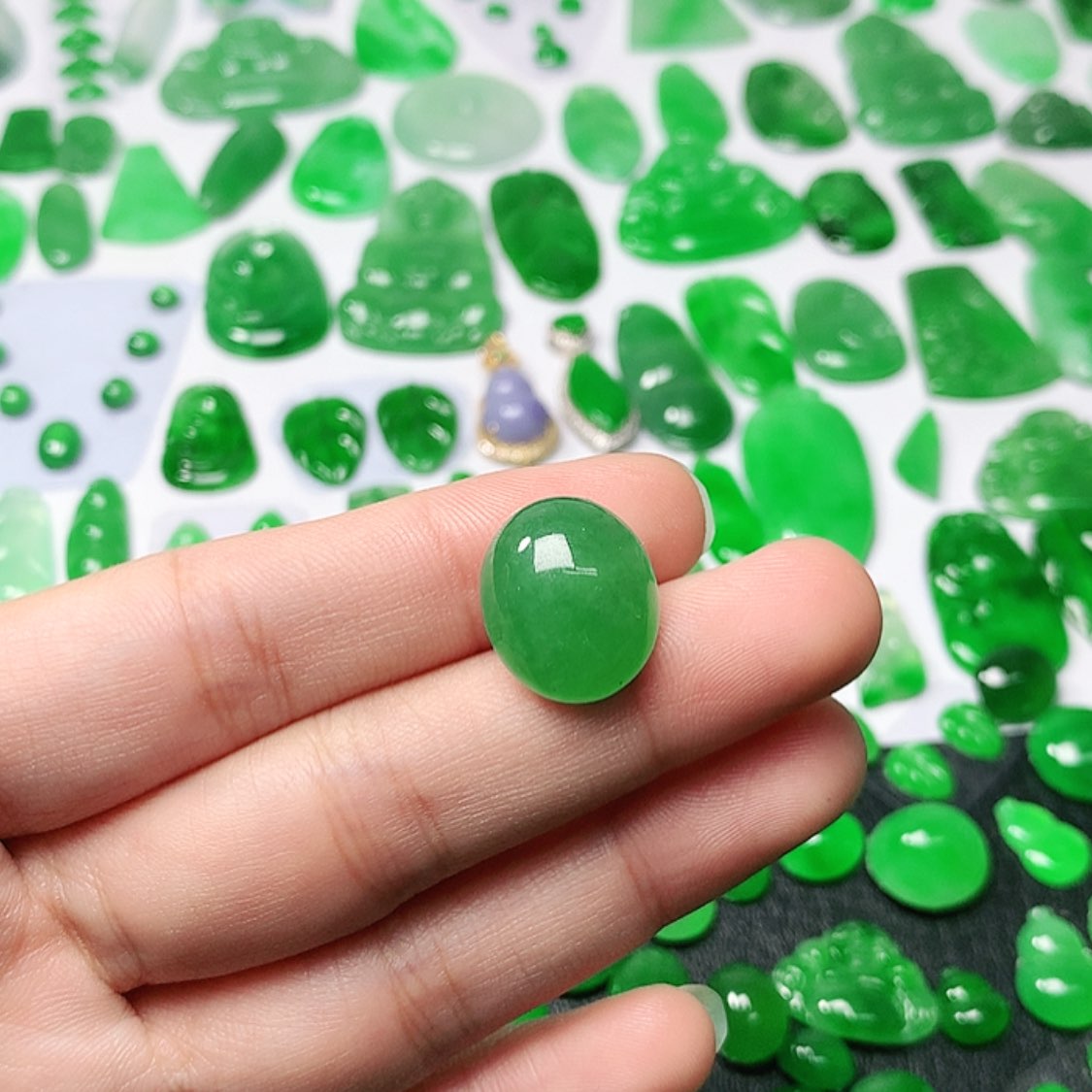 【闪购商品】颈饰未镶嵌翡翠翡翠