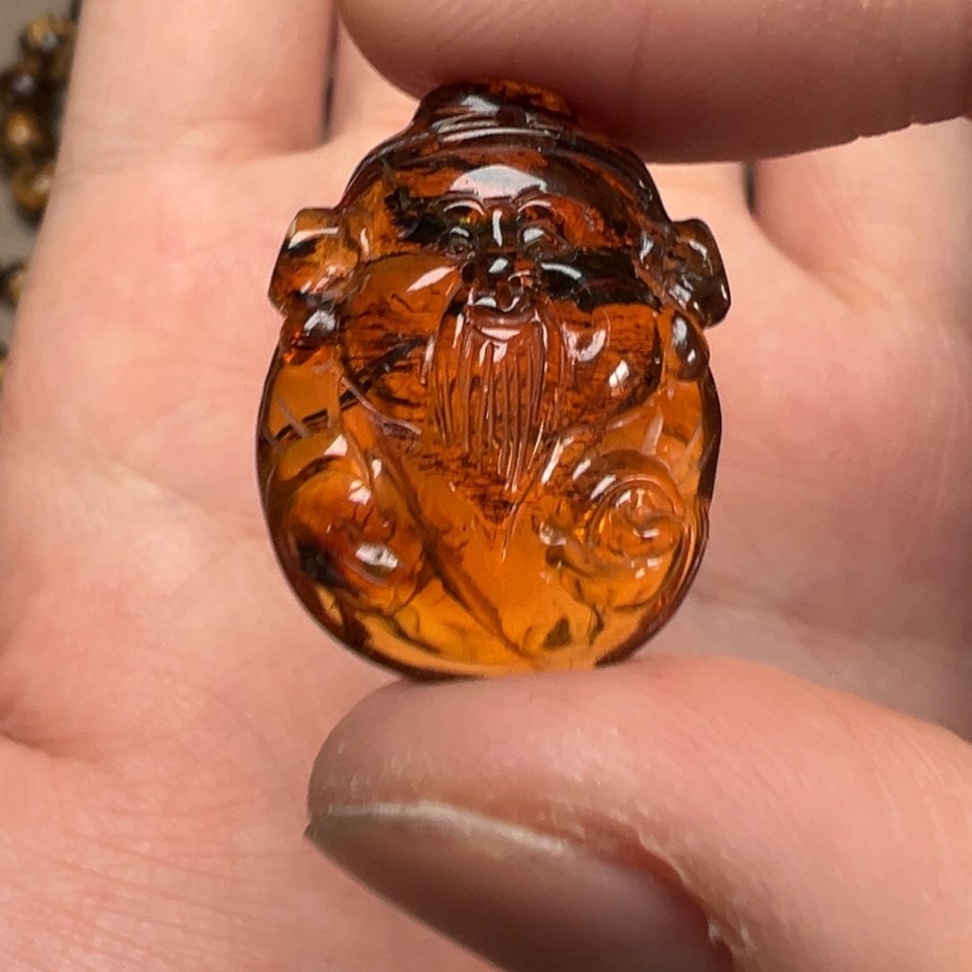 琥珀手链未镶嵌抚顺琥珀雕件