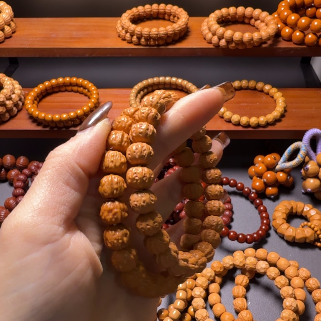 爱***赢猴头核桃吊坠蛤蟆头京八棱