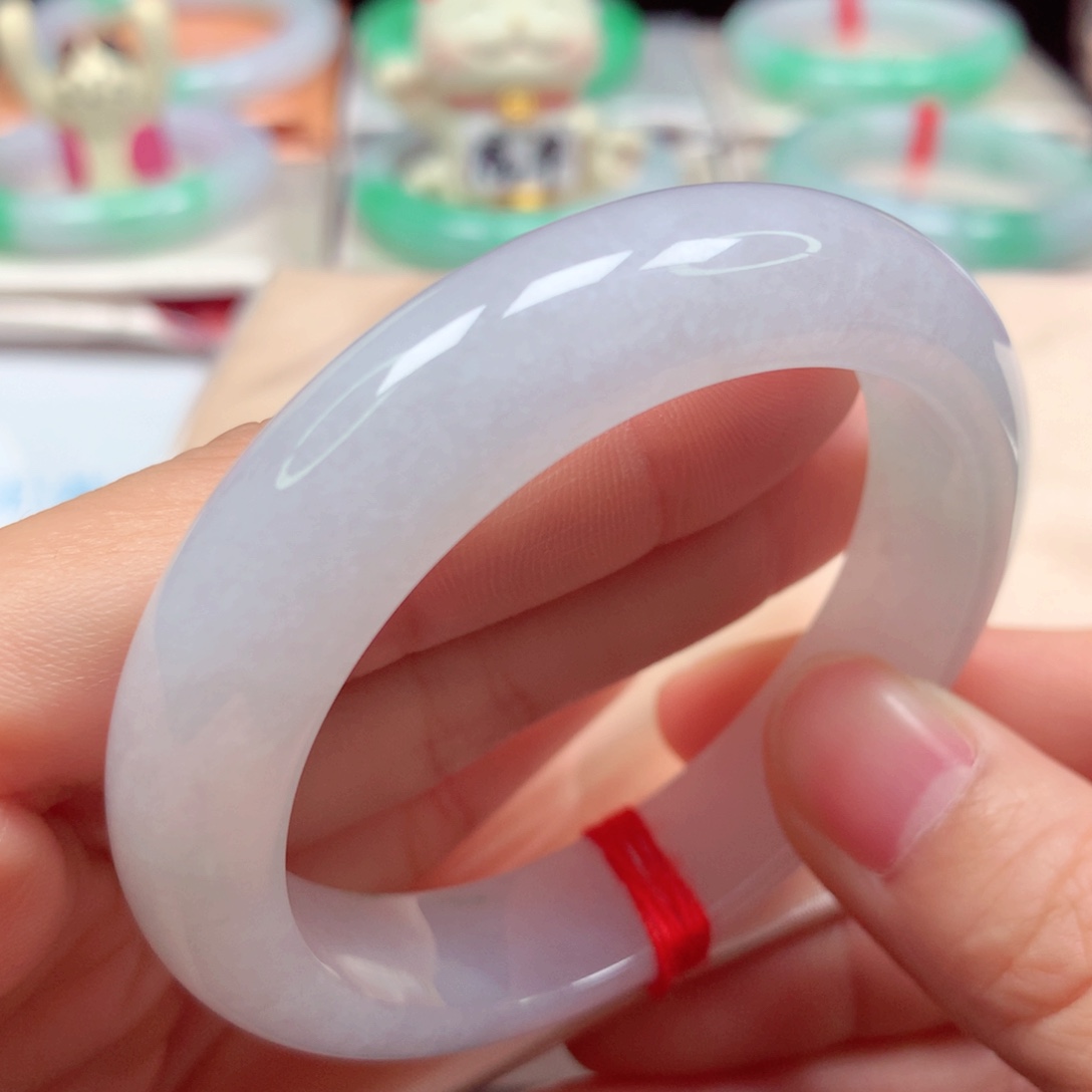 翡翠未镶嵌手镯冰底莹润飘绿花5253