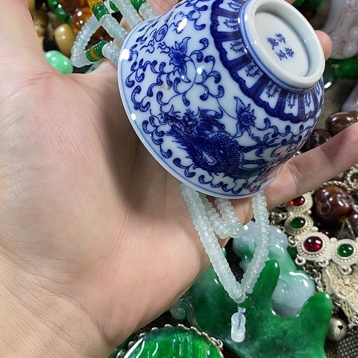 *****瓷片精品购物中心的经营
