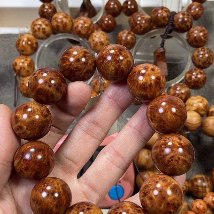 【闪购商品】柏木（崖柏）手串/手链伟*