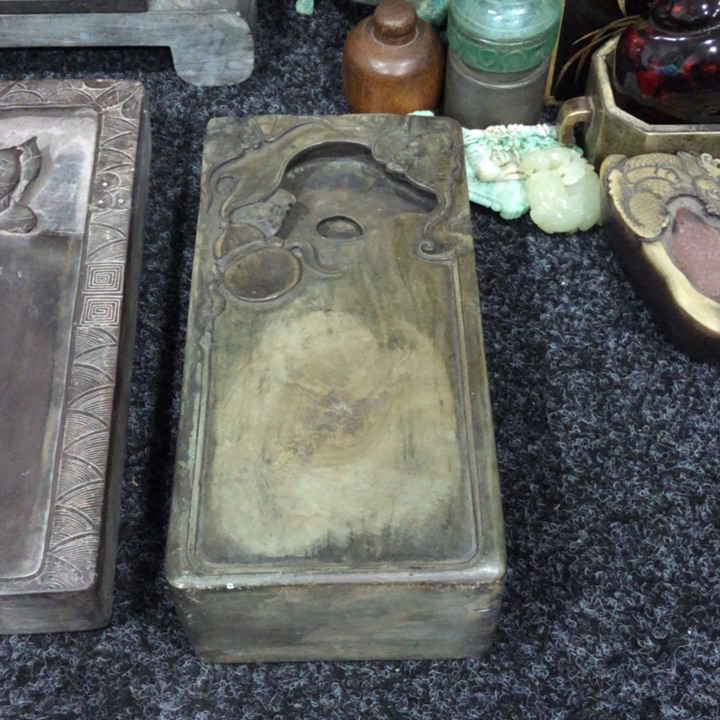 空****)空空老师的砚台一方