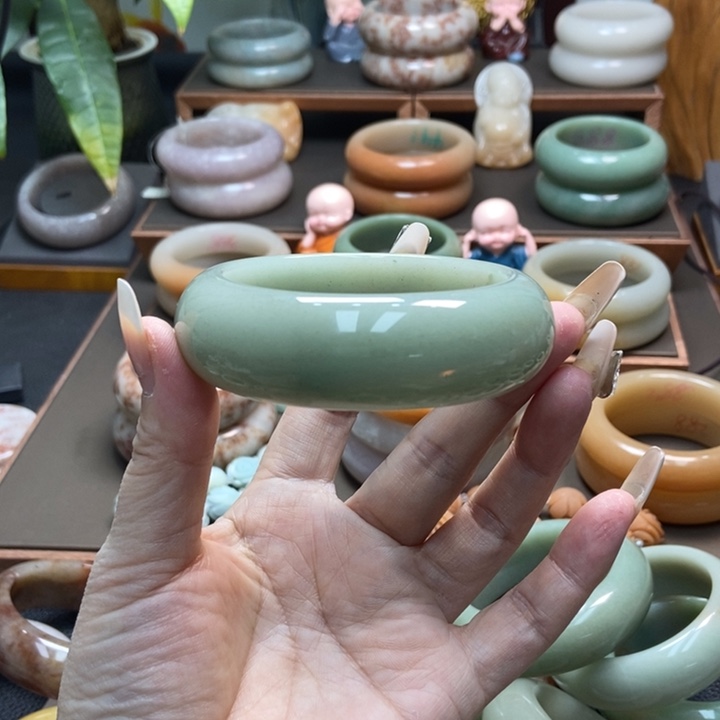 石英质玉手镯合金慧**姐