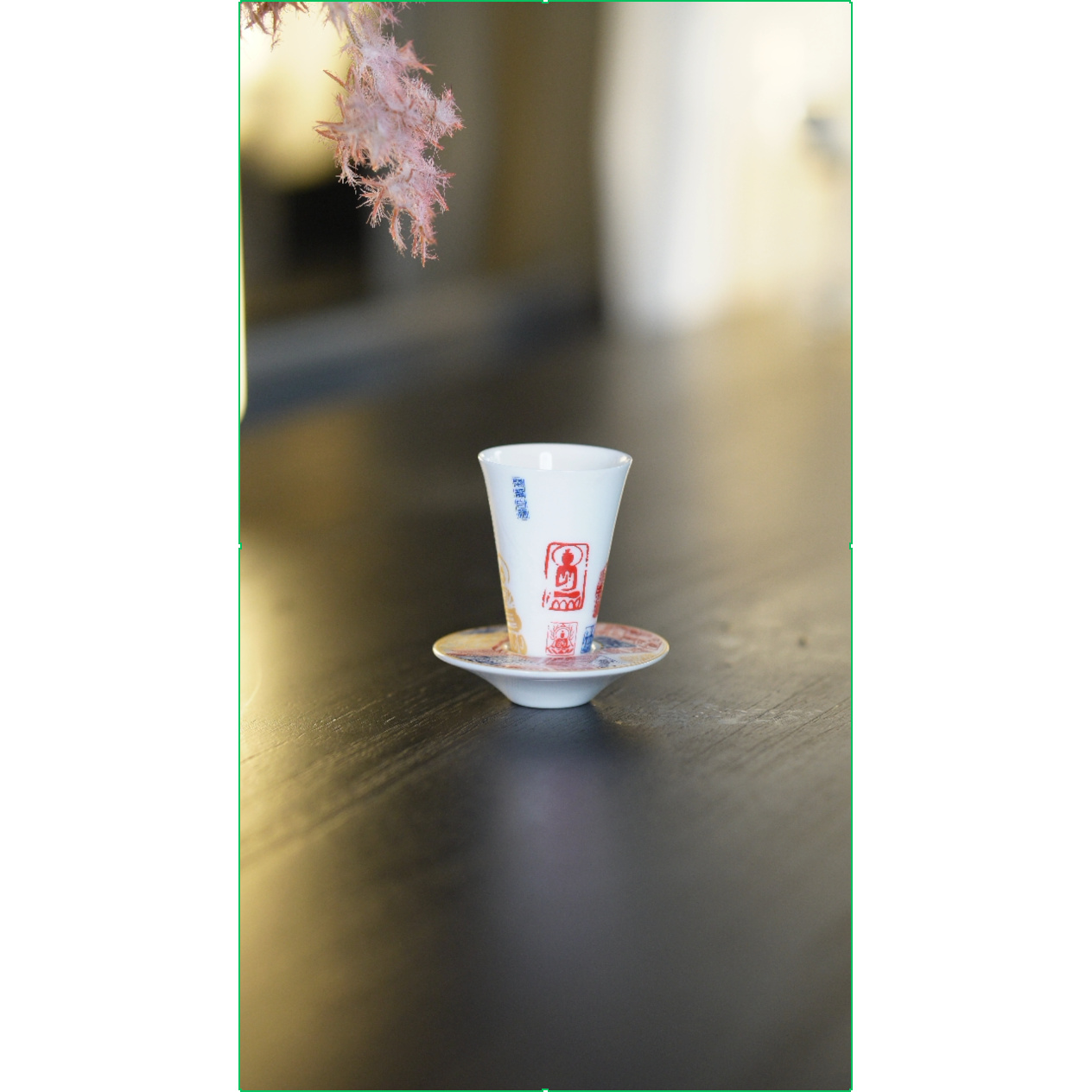 白瓷闻香杯底托茶杯