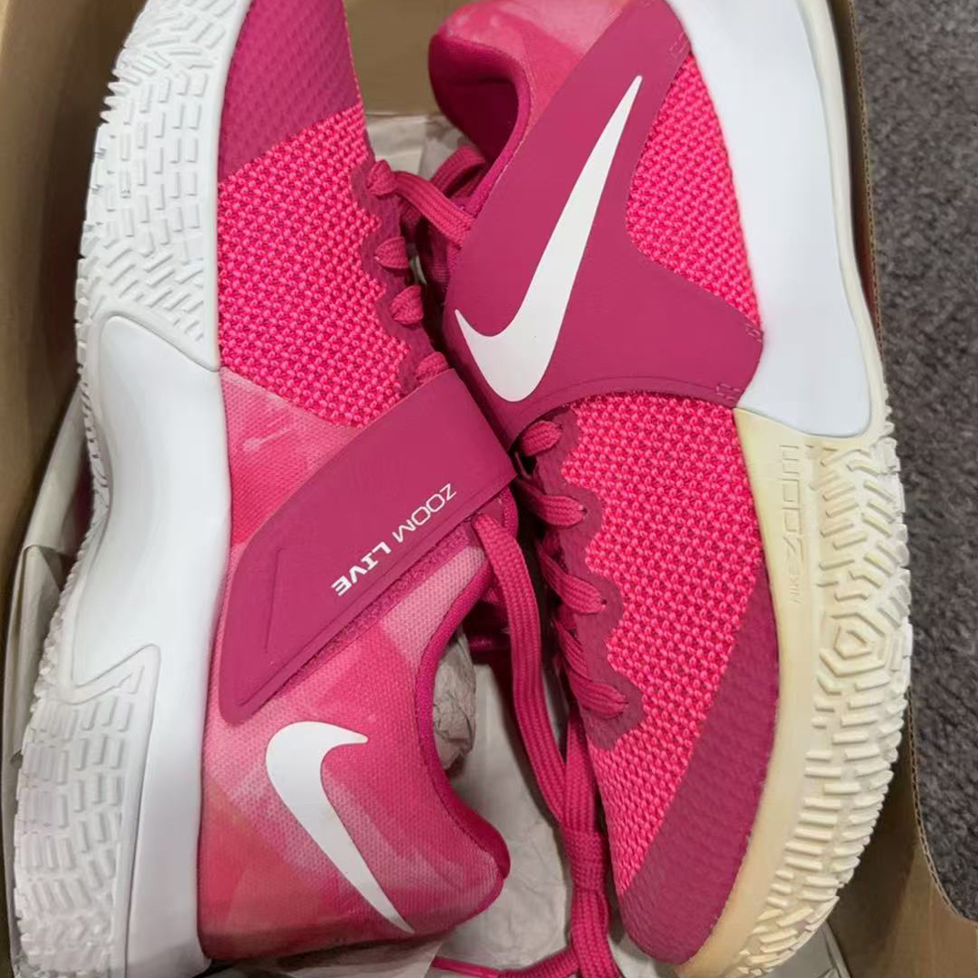 【B类瑕疵慎拍】耐克 Nike Zoom Live 左脚氧化瑕疵903563-600