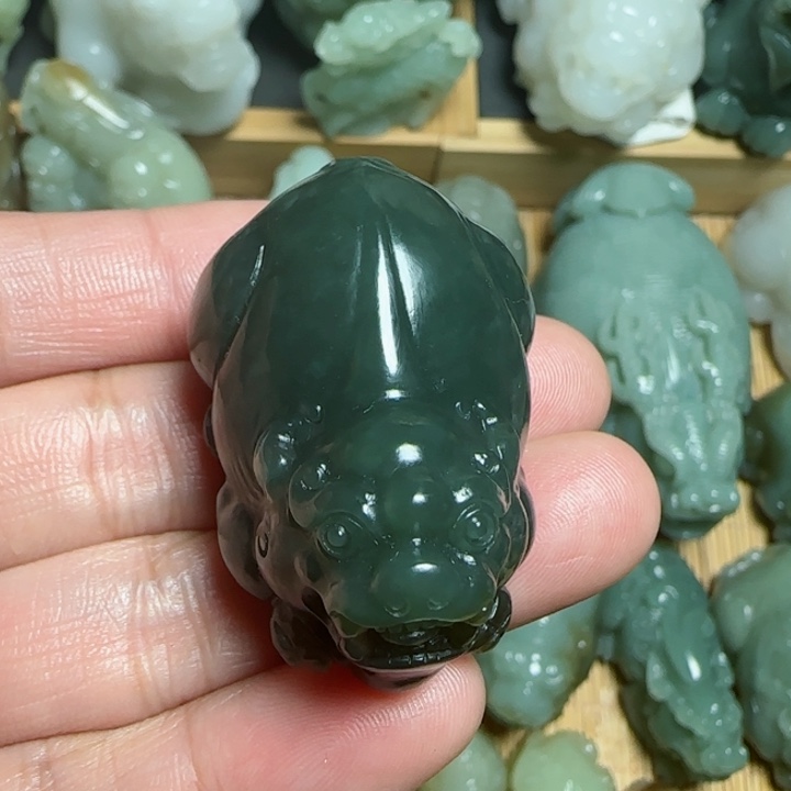 和田玉挂件未镶嵌