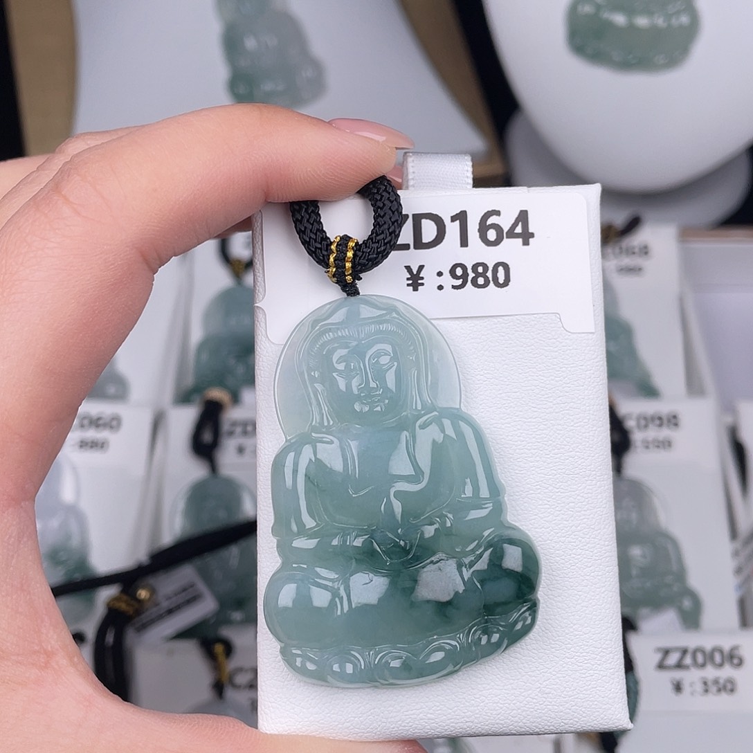 翡翠未镶嵌颈饰zd164