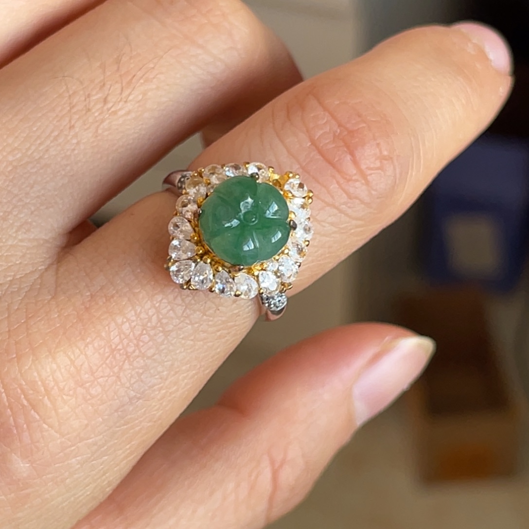 翡翠戒指未镶嵌荷叶