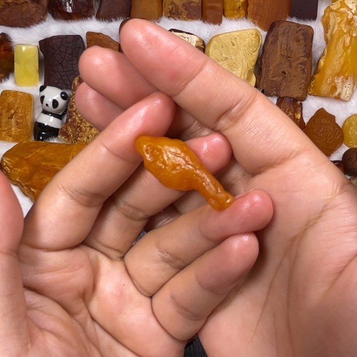 琥珀未镶嵌裸石海漂原石