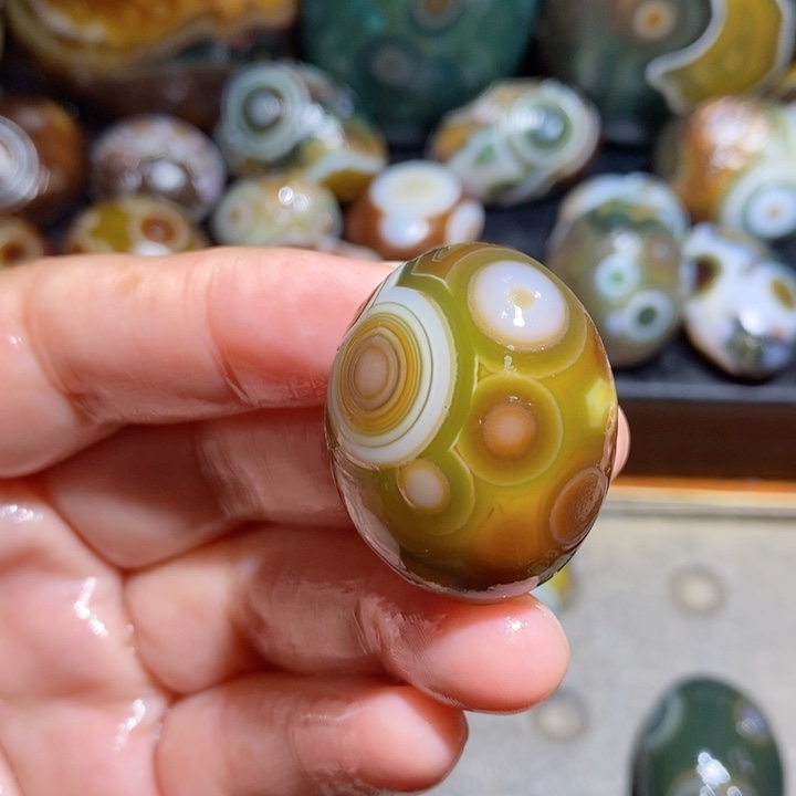 未镶嵌玛瑙/玉髓珠宝半成品124