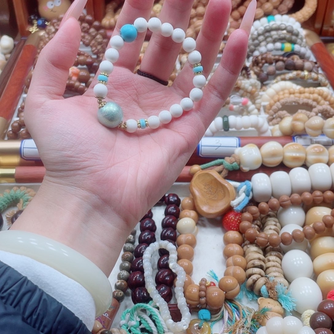 大叶紫檀（黑酸枝木类）111111122