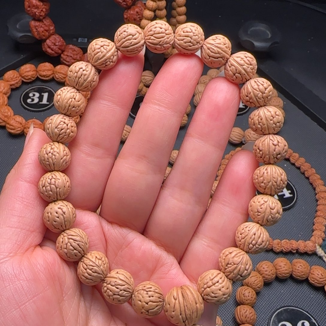 啊***耶手串桃核地道凤麟片桃核手持