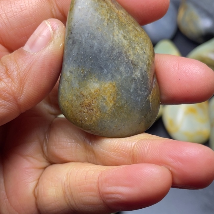 和田玉（子料）未镶嵌珠宝半成品