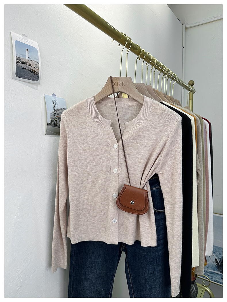 随机一件衣服上衣裙子