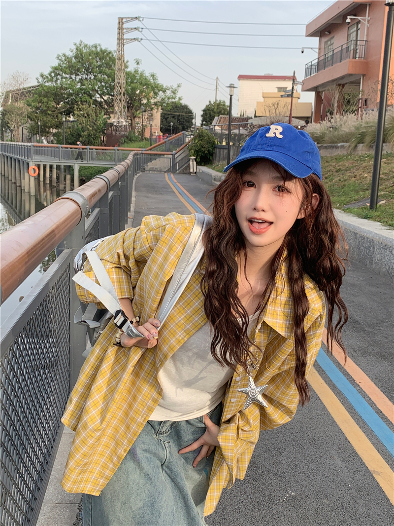 韩版复古黄色格子衬衫外套女夏季薄款慵懒风宽松长袖翻领格纹衬衣