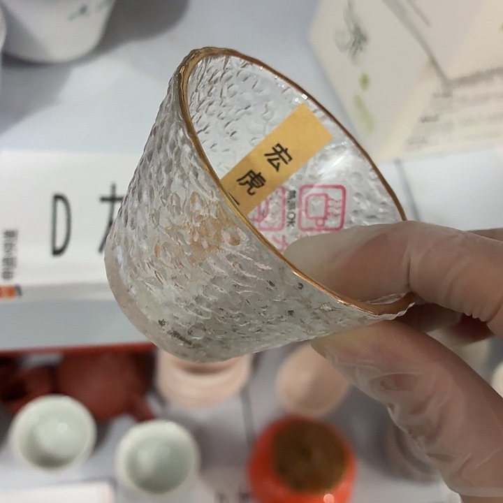 茶具微暇，介意勿拍