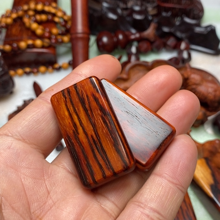 ***包檀香紫檀（小叶紫檀）