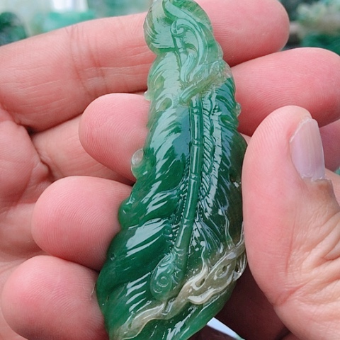 未镶嵌独山玉吊坠(不含链)?****?