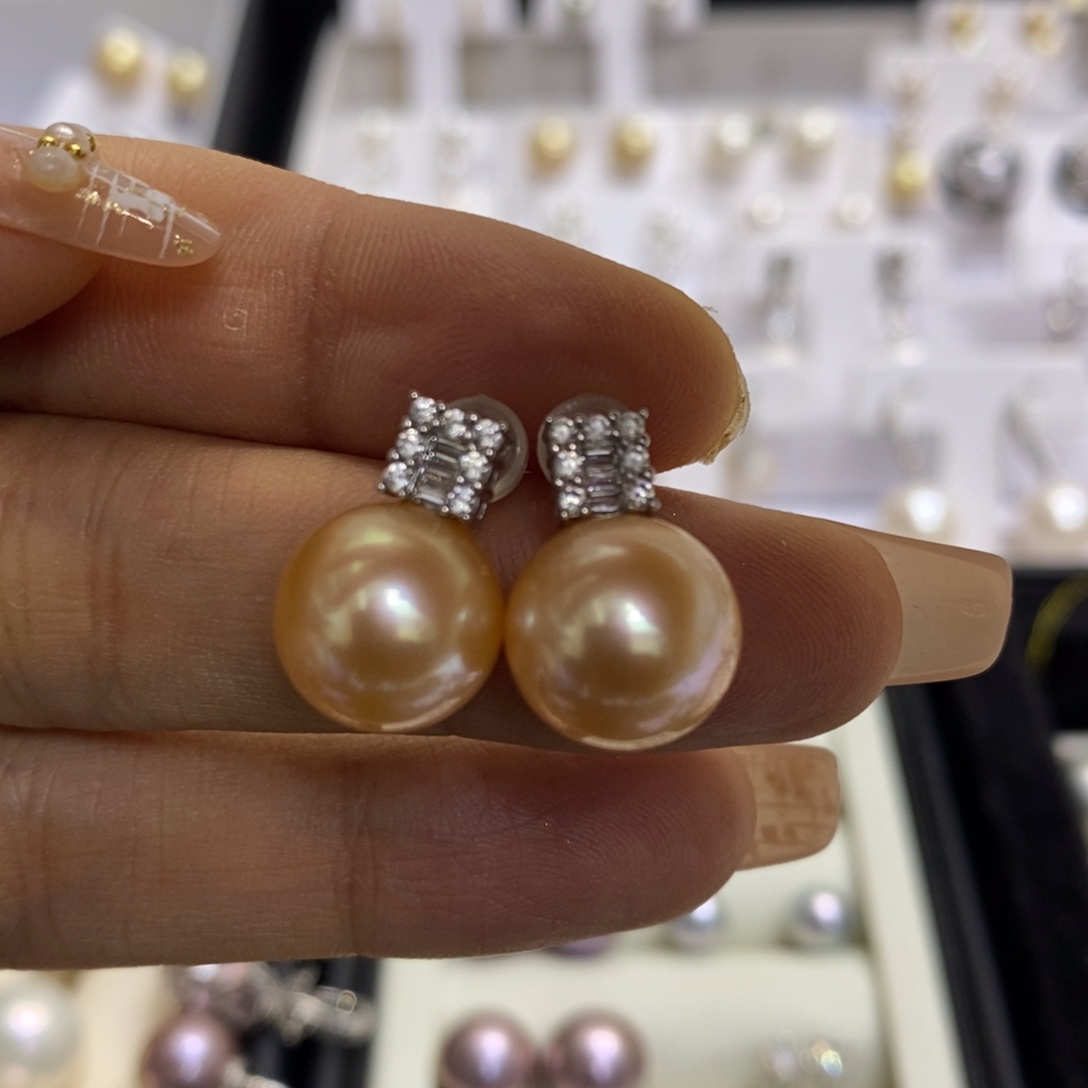淡水珍珠银S925镶嵌耳饰