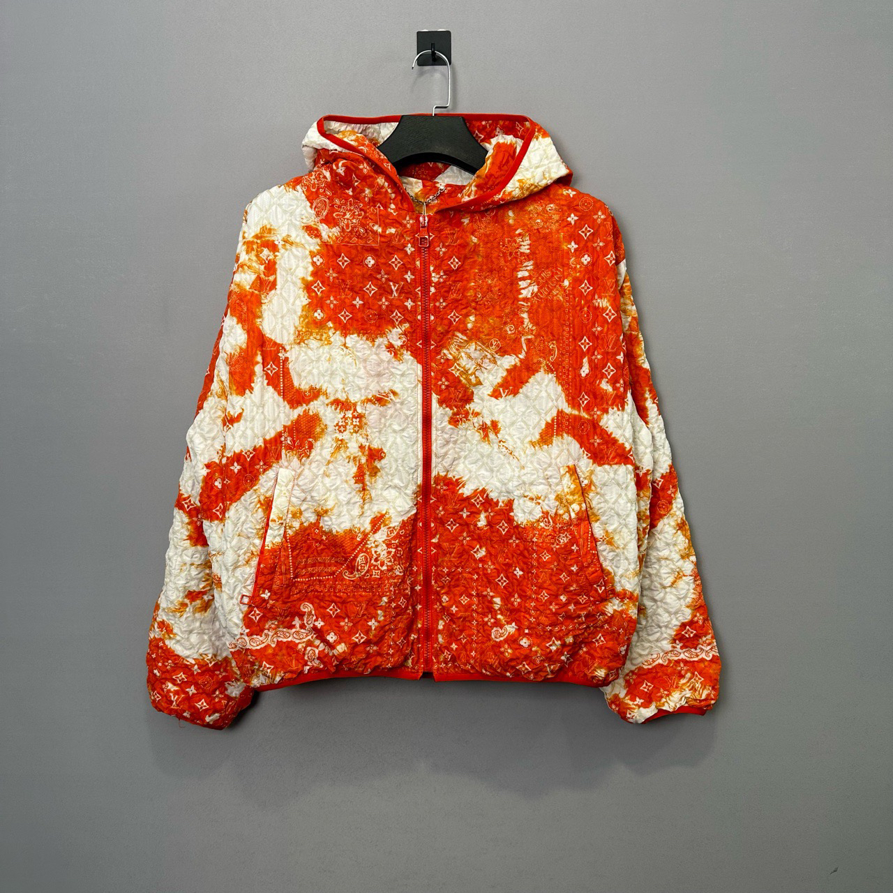 全新未使用 LouisVuitton/路易威登 腰果花冲锋衣/48码/价23700