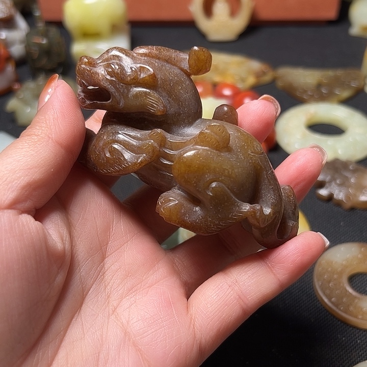 用***7和田玉（糖玉）未镶嵌挂件