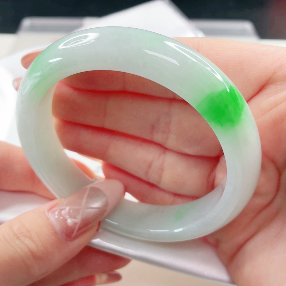 翡翠未镶嵌手镯56.9x410