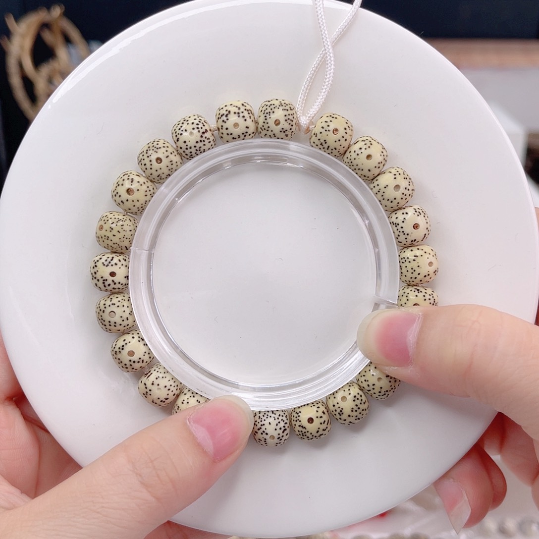 星月菩提手串9×8原白双留白柠檬黄初走色正月同枝果